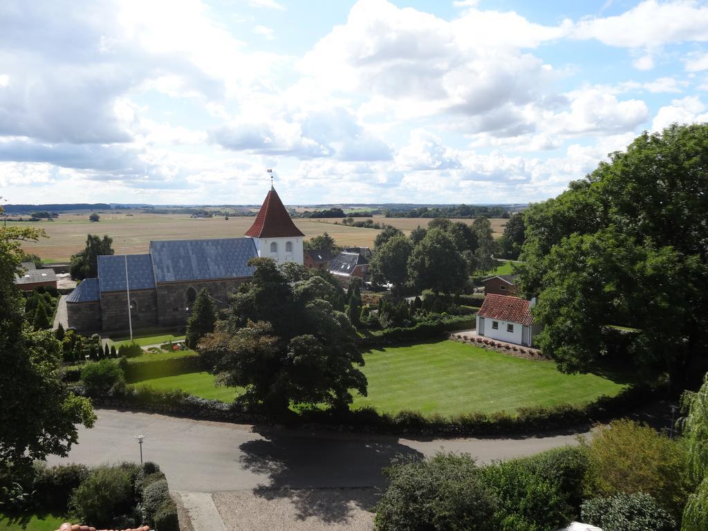Provstegarden Bed & Breakfast Hovedgård Exterior foto